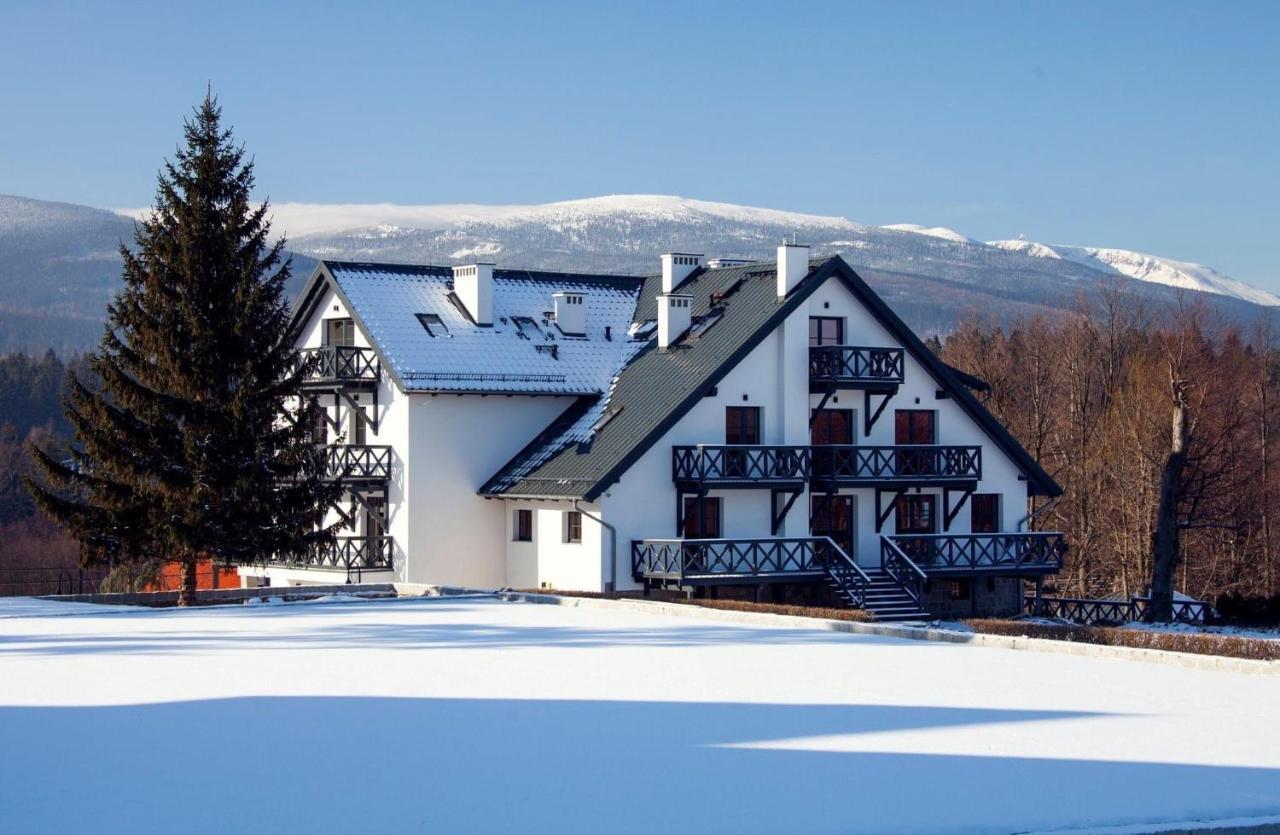 Samosia Kolo Karpacza Apartment ซอสนุฟกา ภายนอก รูปภาพ